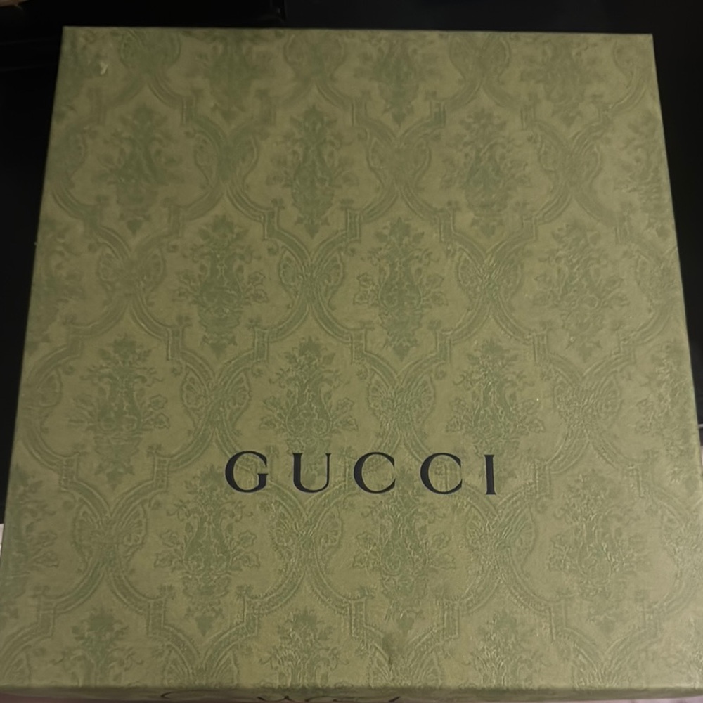 Gucci Cream and Gold Espadrille Sandals with Ankle Strap - Picture 5 of 7